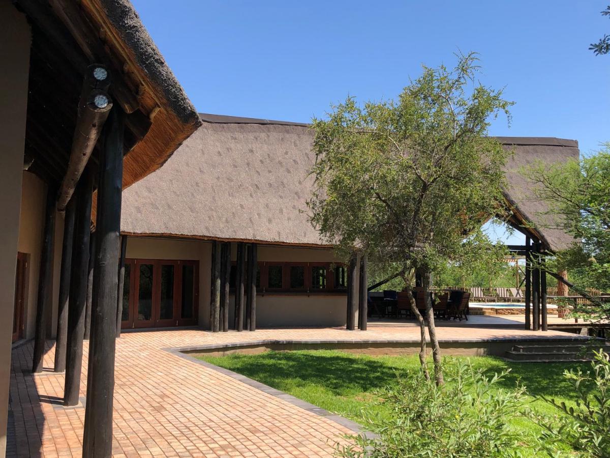 Kgorogoro Lodge Пиланесберг Екстериор снимка